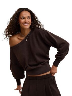Aerie Go-To Off the Shoulder Sweatshirt in dark brown Size XS Athleisure Comfy